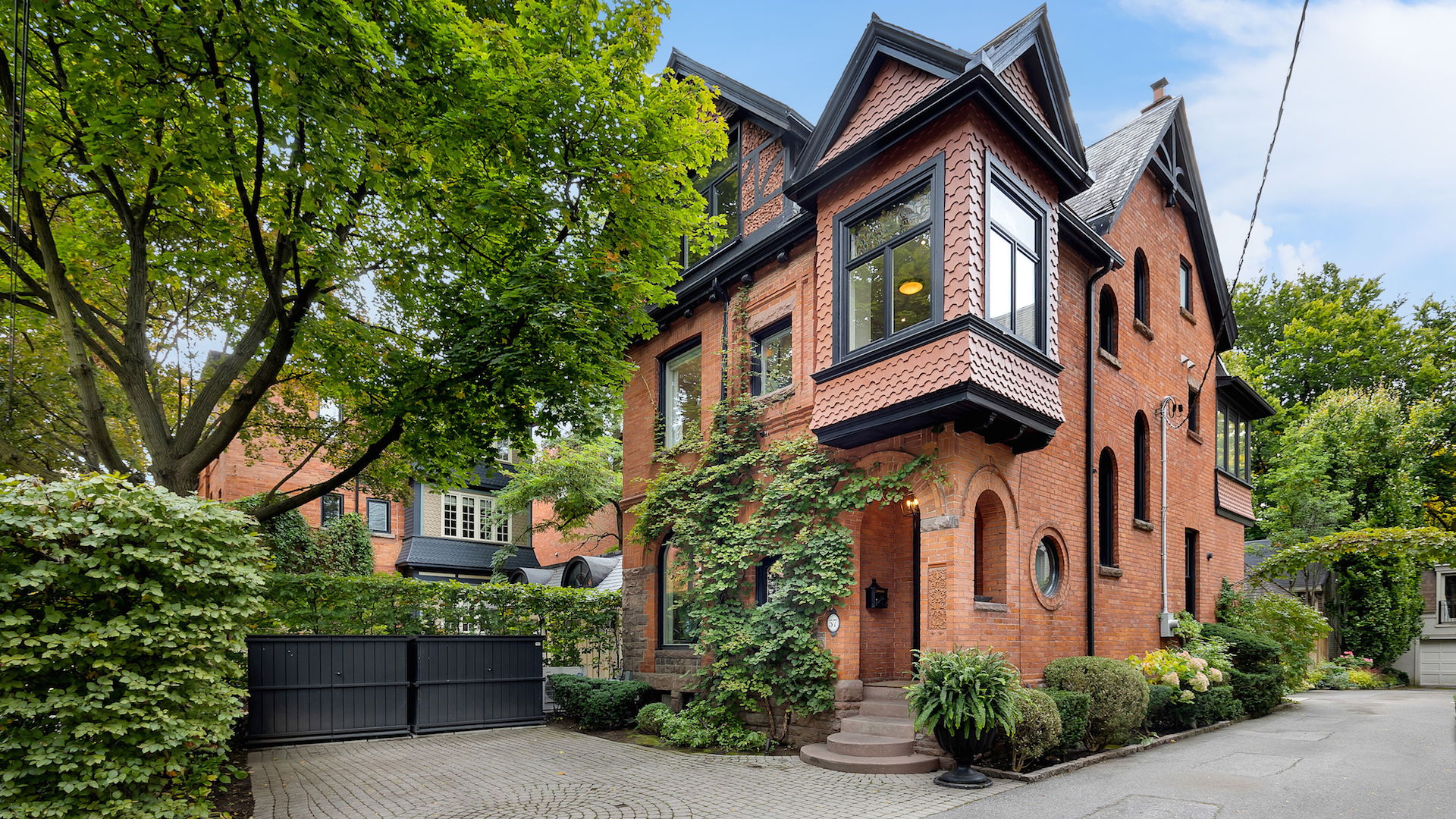 Heritage Homes