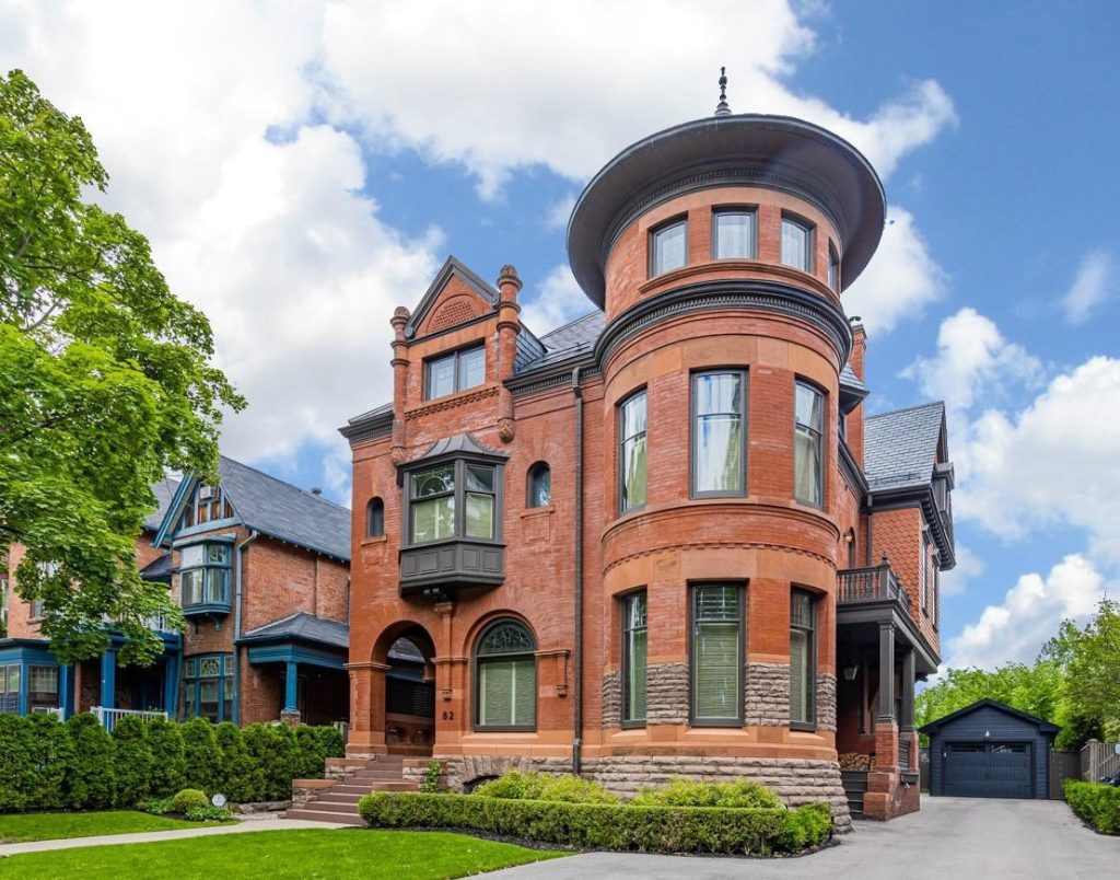 82 Lowther Avenue Toronto
